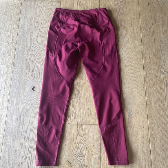 Victoria Sport / Red Legging with side pockets / size medium - Picture 5 of 6